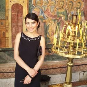 Meet your Posher, Ruzanna